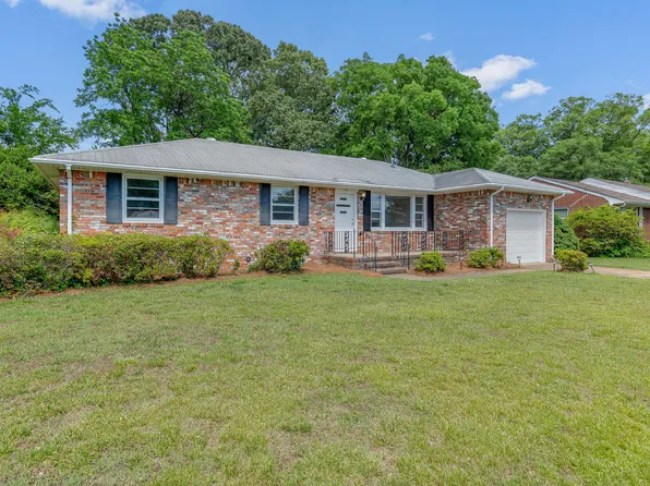 2445 Lindbergh Ave, Chesapeake, VA 23325