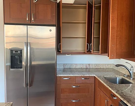3rd image of 401 E 81st St Penthouse C