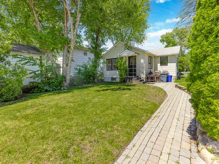47 Lakeview Ter — Photo 17