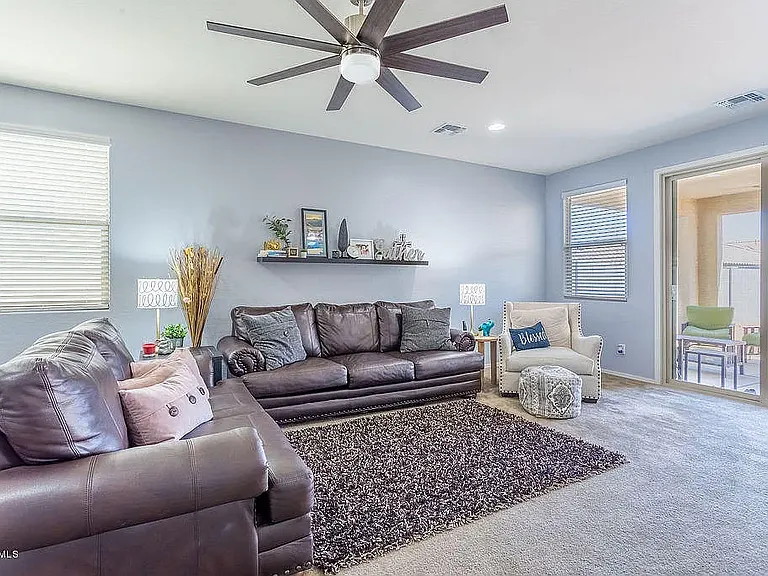 40849 W Patricia Ln — Photo 8
