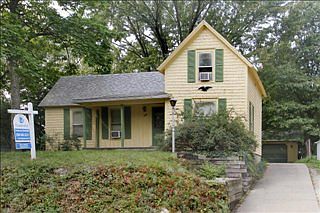 1st image of 59 Miller Ave