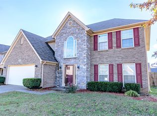 7300 Deutsch Rd, Louisville, KY 40229