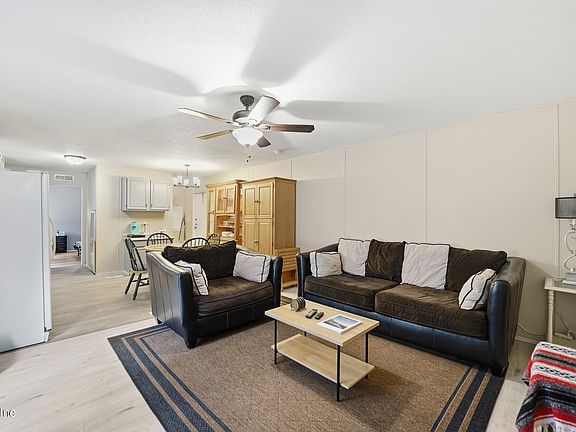 3rd image of 44195 FLYNN Road