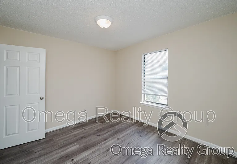3638 Castle Ridge Rd — Photo 25