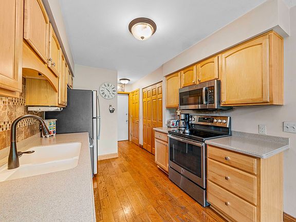4th image of 1837 Kerrybrook Ct #0