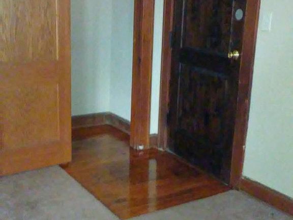 4th image of 5539 Woodland Ave