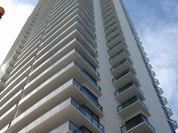 2nd image of 100 1st Ave N #905