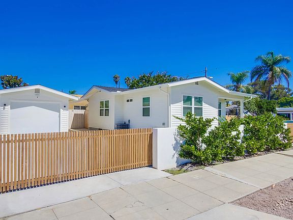 2nd image of 2892 Collier Ave