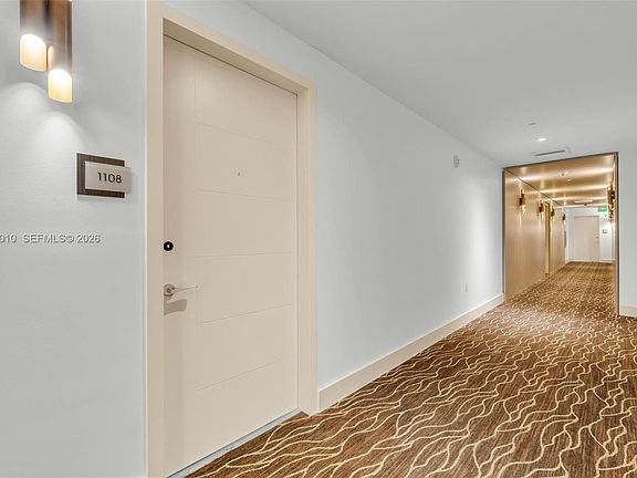 2nd image of 2960 NE 207th St Unit 1108