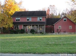 9508 Chestnut St, Brewerton, NY 13029