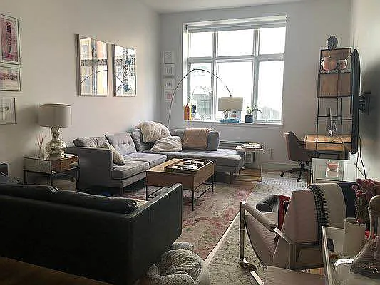 Rented by The KCI Group | media 9