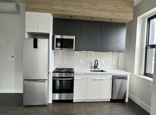 63 Irving St #300, Jersey City, NJ 07307