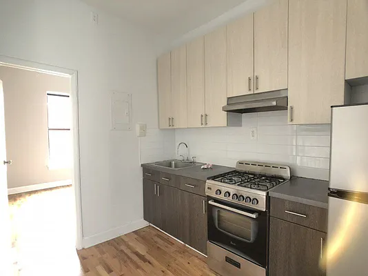 Rented by Bohemia Realty Group | media 2