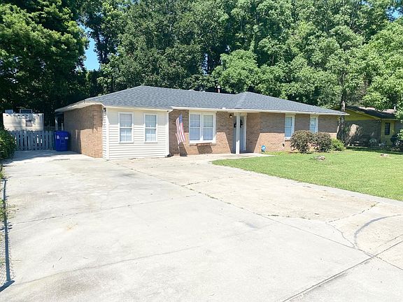 3rd image of 4440 Clovewood St