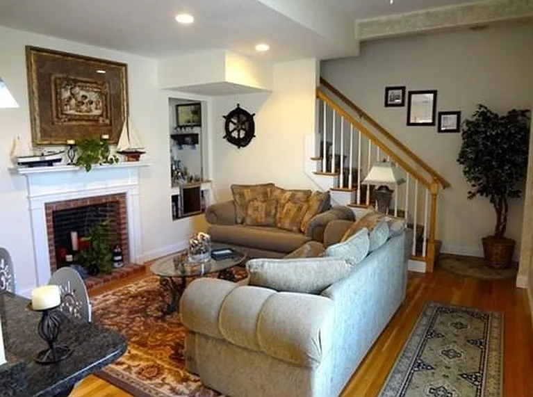 15 Western Ave #3 — Photo 5