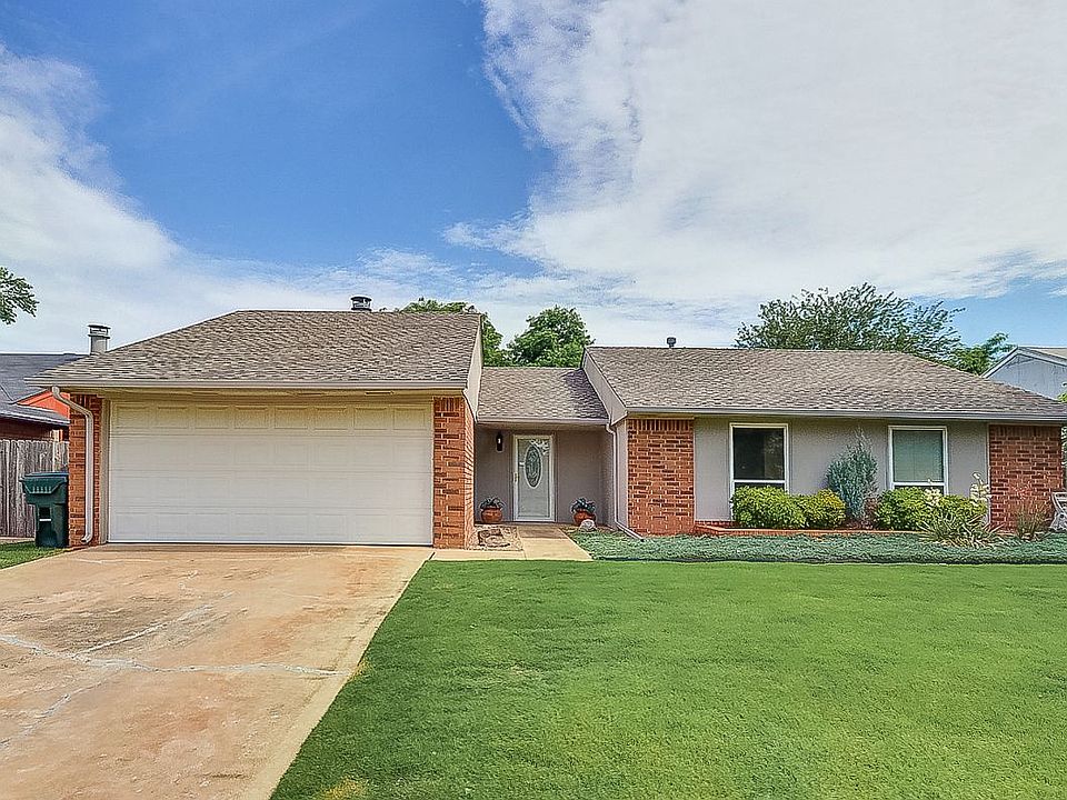 1st image of 1819 Oakhollow Dr