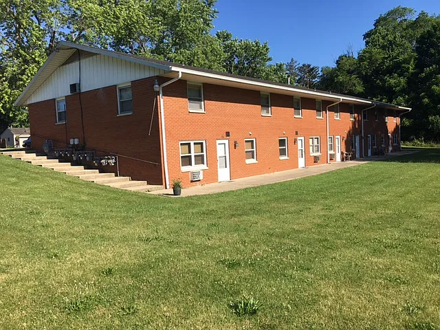 Albany Apartment Building, Back