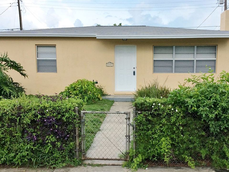 1st image of 2337 Tallahassee Dr
