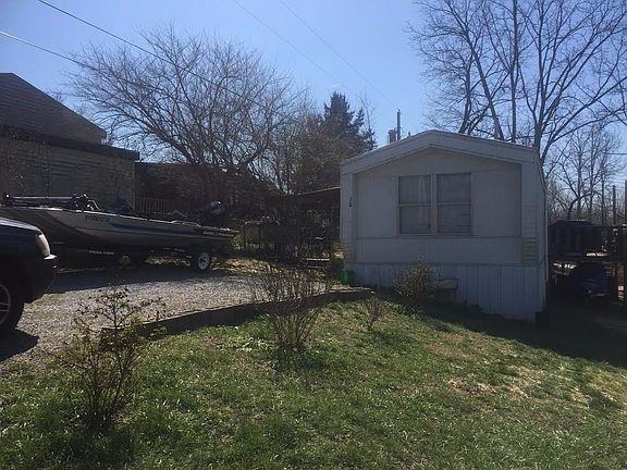 4th image of 76 Sunnyside Dr