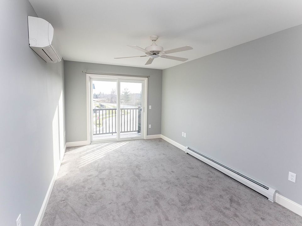 1st image of 220 Stafford St Unit 205