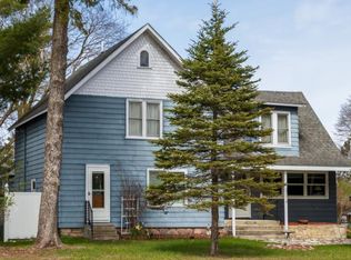 33618 S Water St, Drummond Island, MI 49726