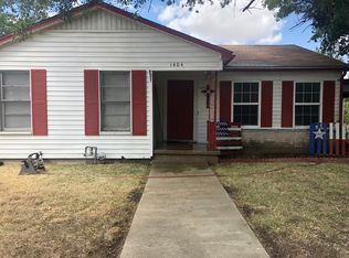 1404 Avenue E, Moody, TX 76557
