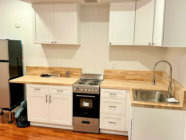 4223 Ince Blvd #B — Photo 9