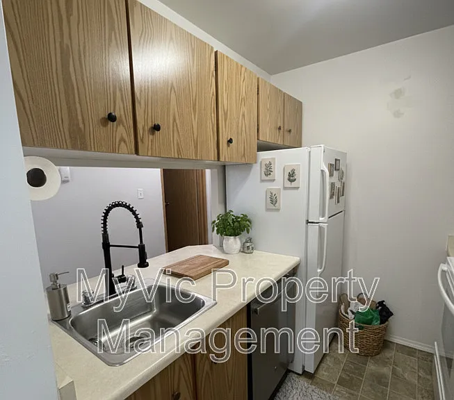 3007 35th St NW — Photo 3