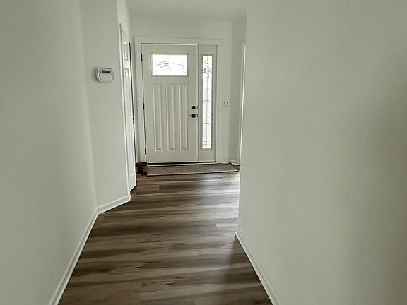 5th image of 7727 Bay Tree Dr