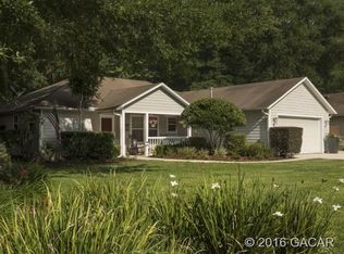 5725 SW 86th Dr, Gainesville, FL 32608