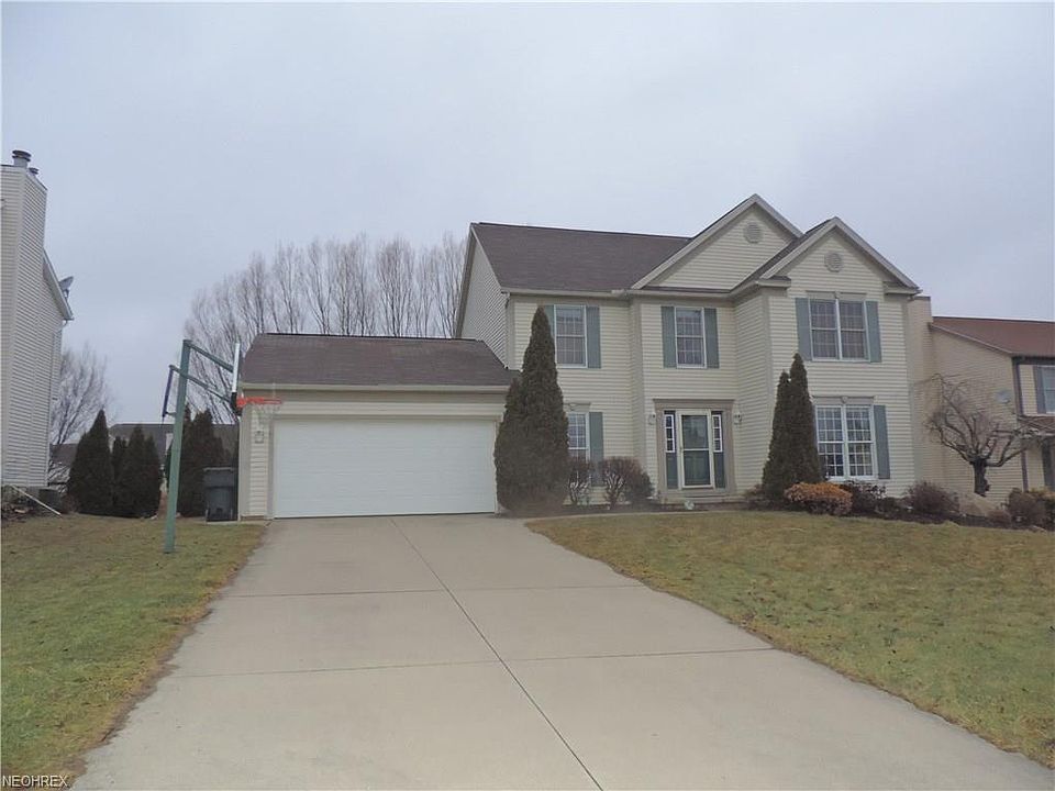 1st image of 950 Longbrook Dr