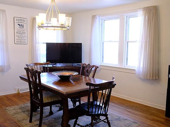 5th image of 112 Level Rd