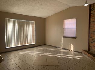 218 Kendra Dr, Midwest City, OK 73110