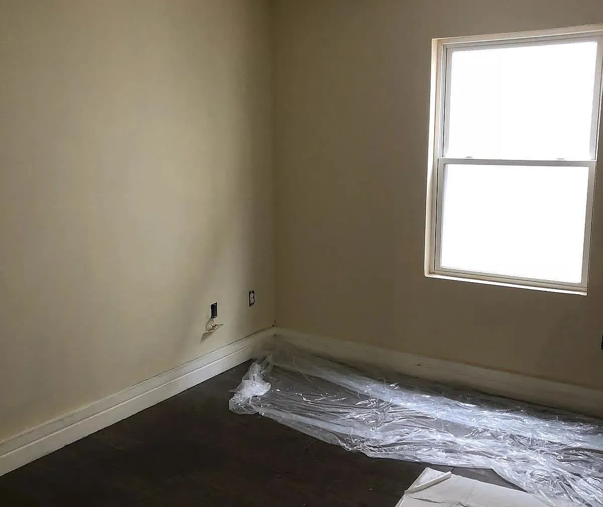 4 bed, $2,650 — Photo 2