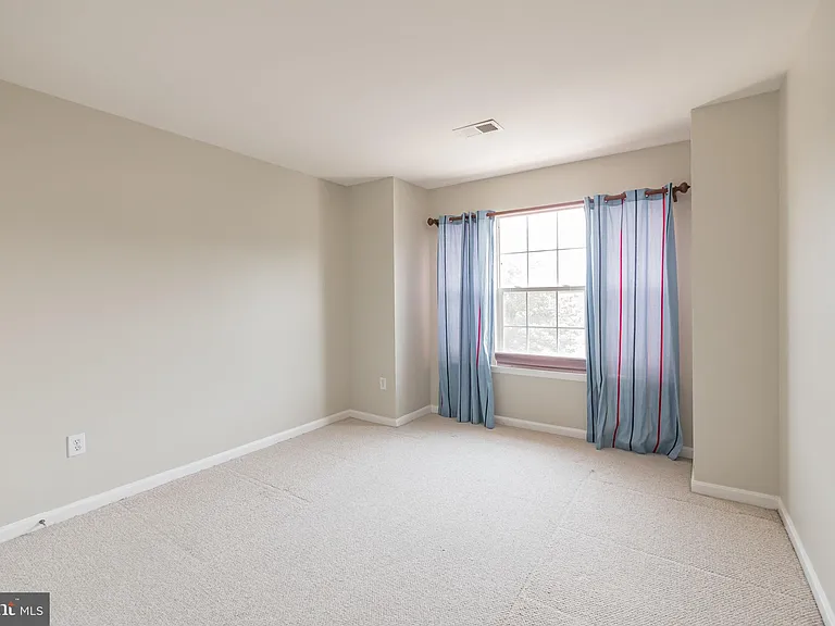 11715 Gunners Dr — Photo 26
