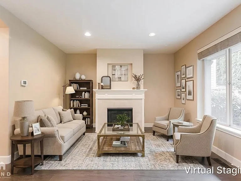 16765 NW Vetter Dr — Photo 2