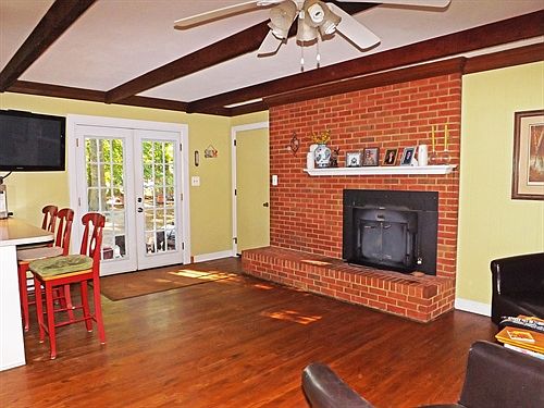 Family Room &
        Fireplace2
