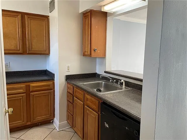 1020 Saint Julien Dr #104 — Photo 4