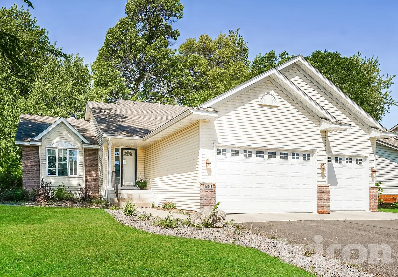 17626 Grant Street Nw Elk River MN — Photo 1