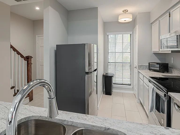 9910 Royal Ln #1101 — Photo 14