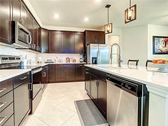 4th image of 4436 Owens Way