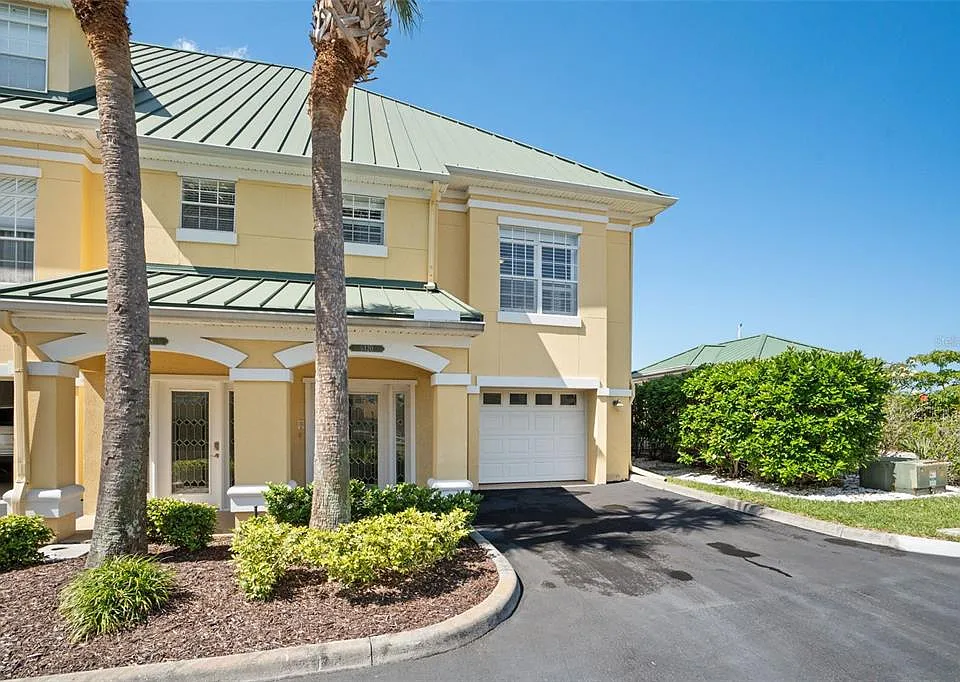 6420 Sunset Bay Cir