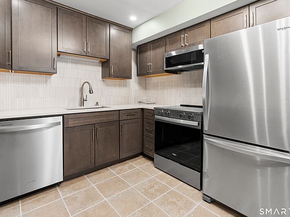 2nd image of 67 Perry Street #114