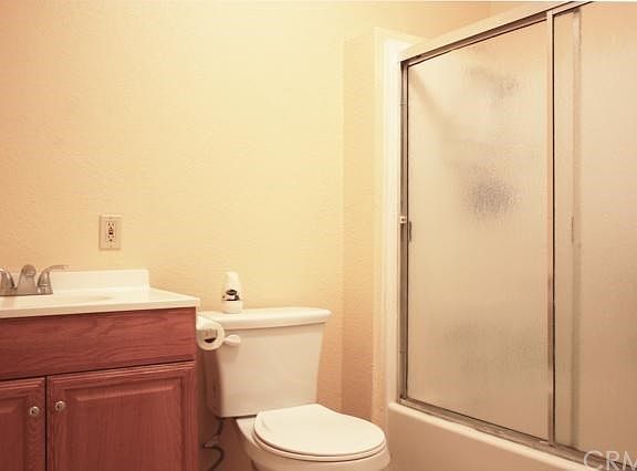3rd image of 1517 W 224th St