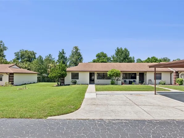 12441 Orangewood Cir, Tavares, FL 32778