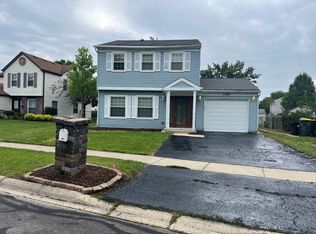 1381 Boa Trl, Carol Stream, IL 60188