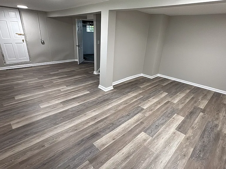 16314 Scottsdale Blvd — Photo 9