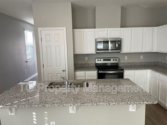 5th image of 11789 Junegrass Rd