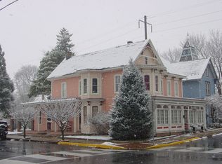 30 S Market St, Mount Joy, PA