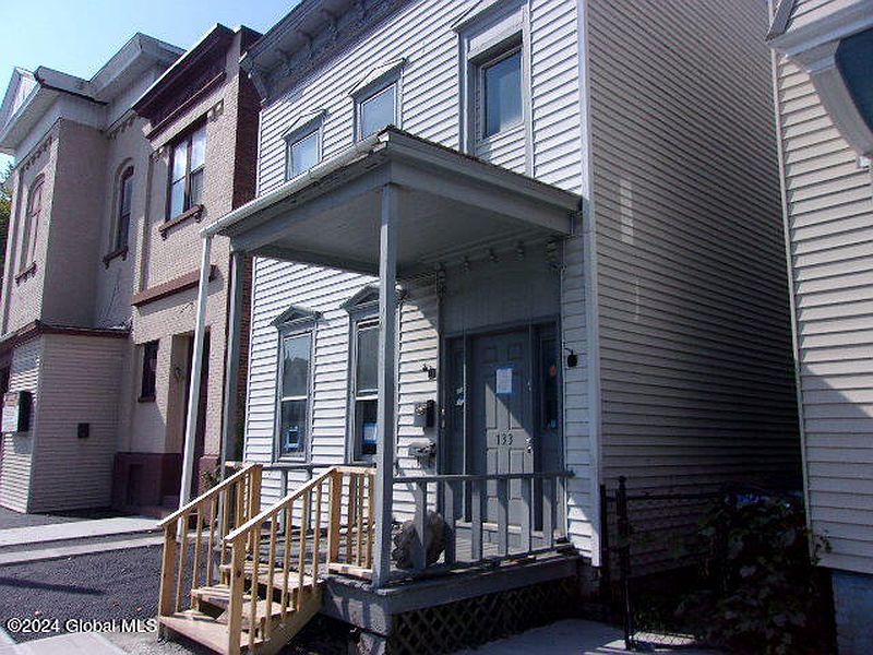 3rd image of 133 5th Avenue